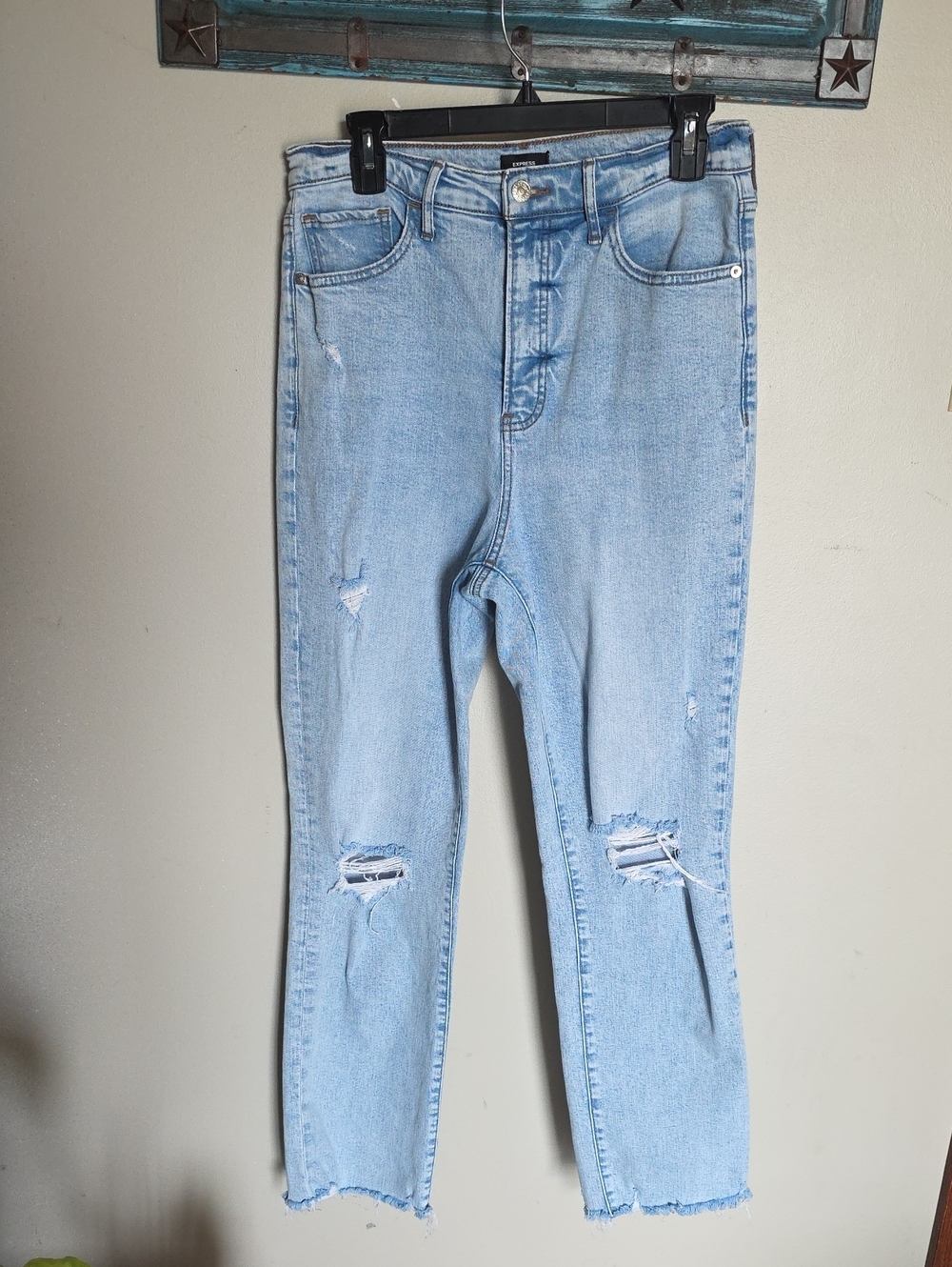 NWOT Express Modern Straight Super High-Rise Jeans